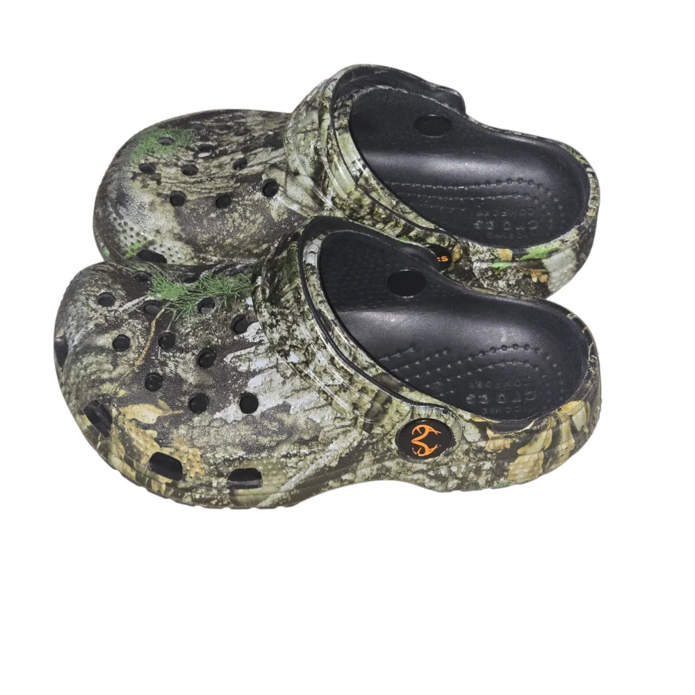 CROCS Classic Clogs Kids Reeltree Camouflage Shoes Size 9 - Picture 1 of 6